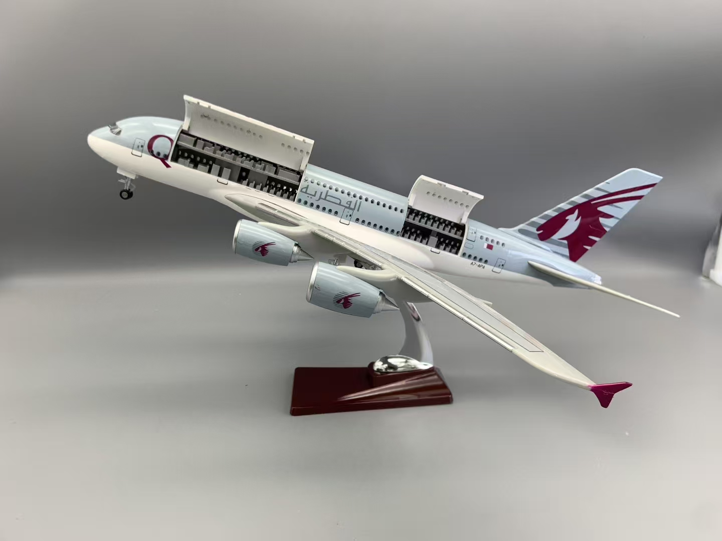 NEW A380 Qatar Airways Model P – Kids Toys Qatar recenzja i cena
