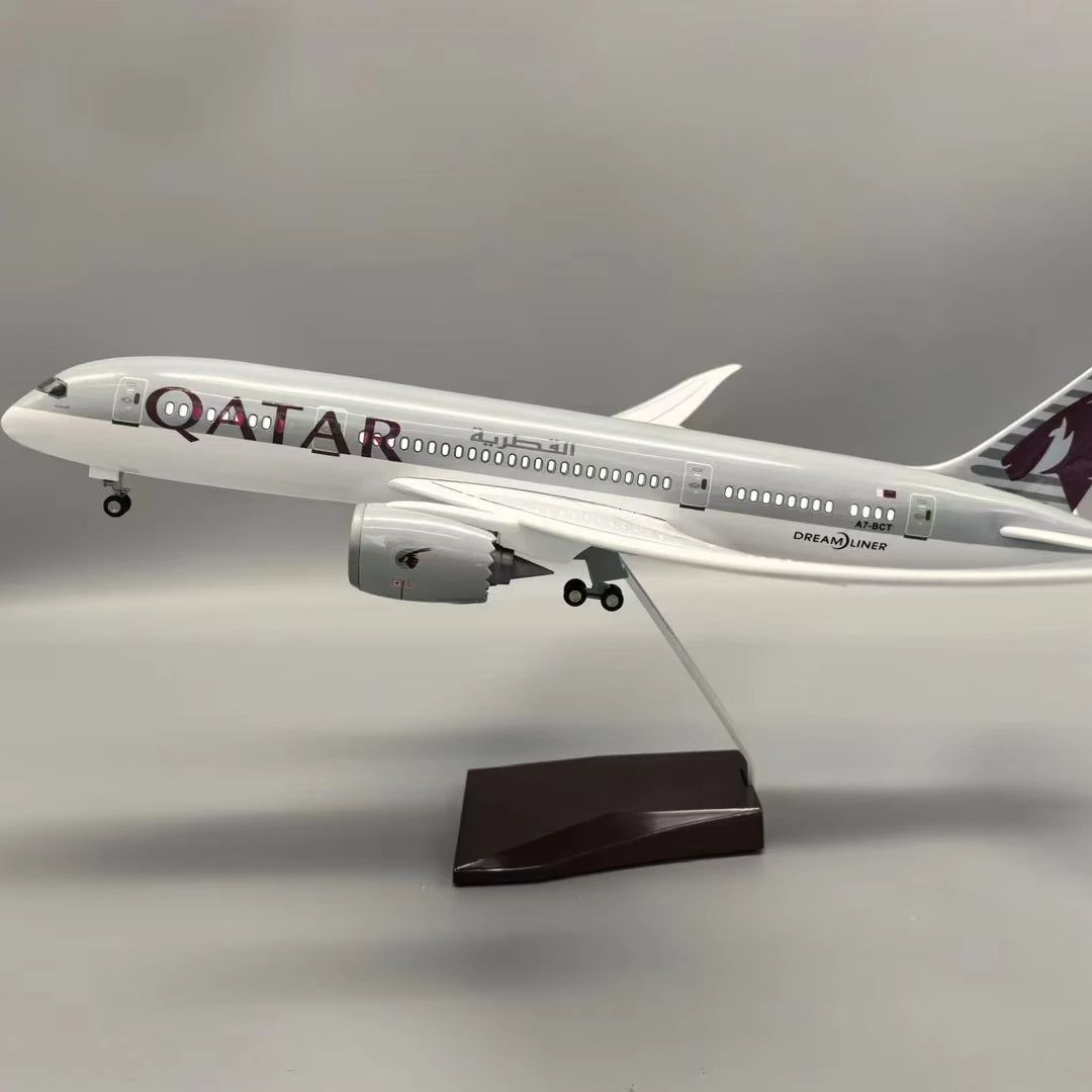 1:130 Scale 43cm 787  Jet Qata – Kids Toys Qatar recenzja i cena